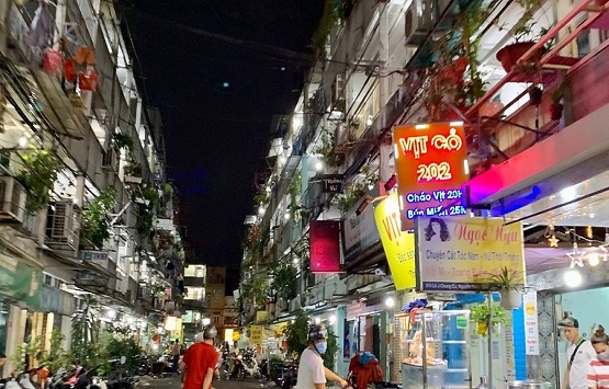 SAIGON MIDNIGHT SIGHTSEEING ADVENTURE