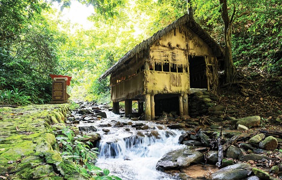 Cao Bang 3 Days 2 Nights 5 CAO BANG – PAC BO – BAN GIOC