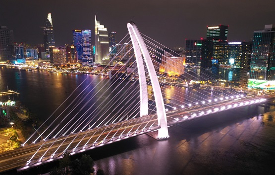 SAIGON MIDNIGHT SIGHTSEEING ADVENTURE