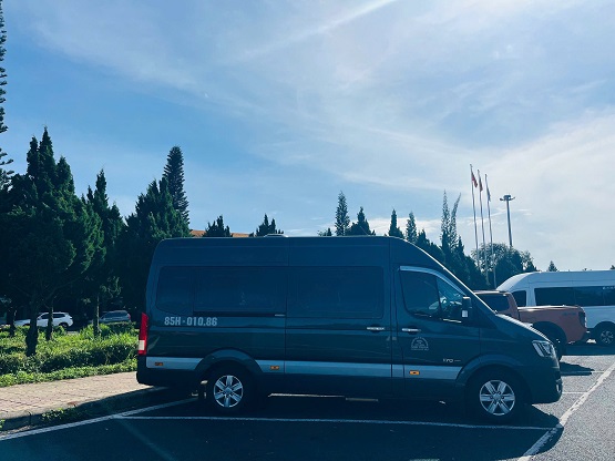 302866251709945202027 copy