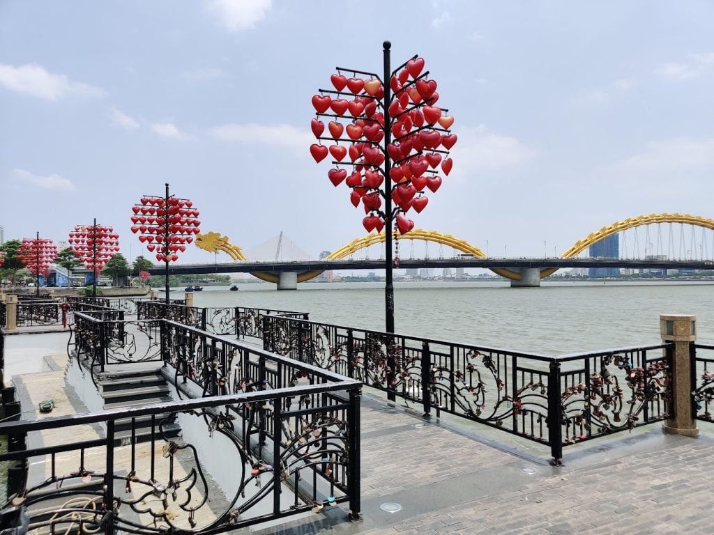 Check In At 6 Super Romantic Dating Spots In Da Nang