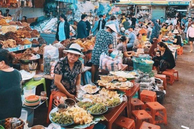 Discover The Street Food Paradise At Con Market In Your Da Nang Tour 6 Con Market In Your Da Nang Tour