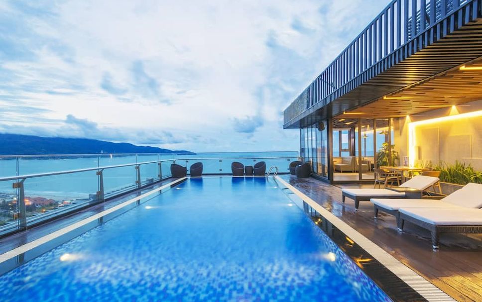 Recommended Best Hotels For Travelers Visiting Da Nang 8 Best Hotels For Travelers Visiting Da Nang