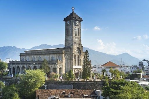 nha trang stone cathedral