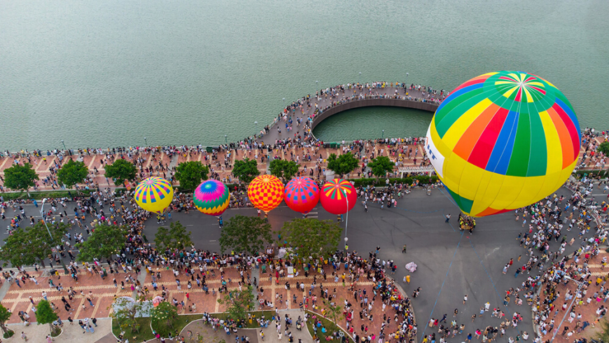 Top 5 Must Experience Festivals In Da Nang 10 Top 5 Must Experience Festivals In Da Nang
