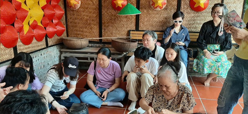 Half-Day Tour Conical Hat Making, Cooking Class And Cycling 2 tourlangnon1